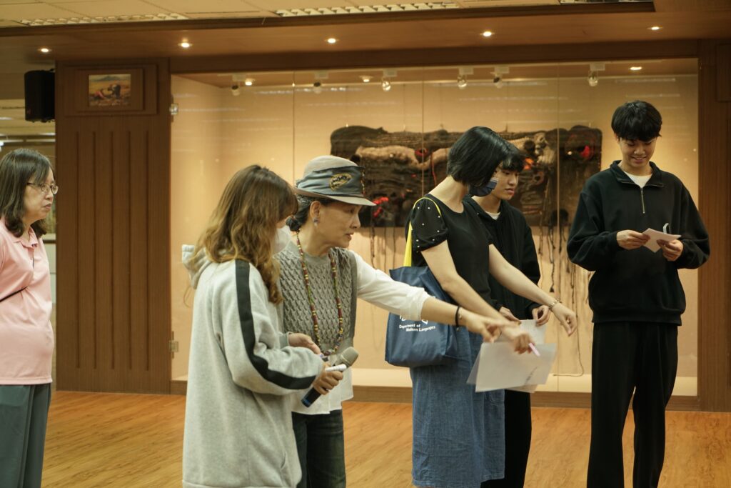 百年傳承.光耀未來-武玉玲暨屏科師生共創編織展導覽2.3